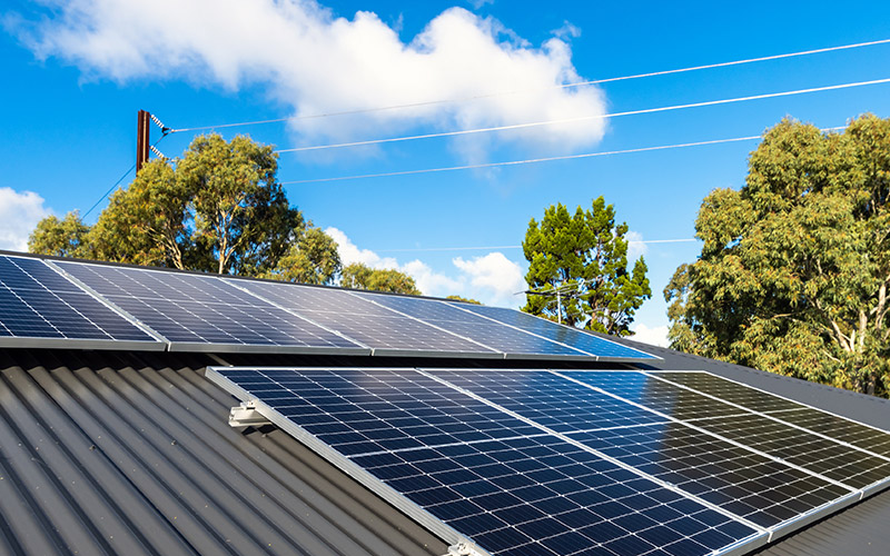 Why Your Solar Panels Shut Off When the Grid Does