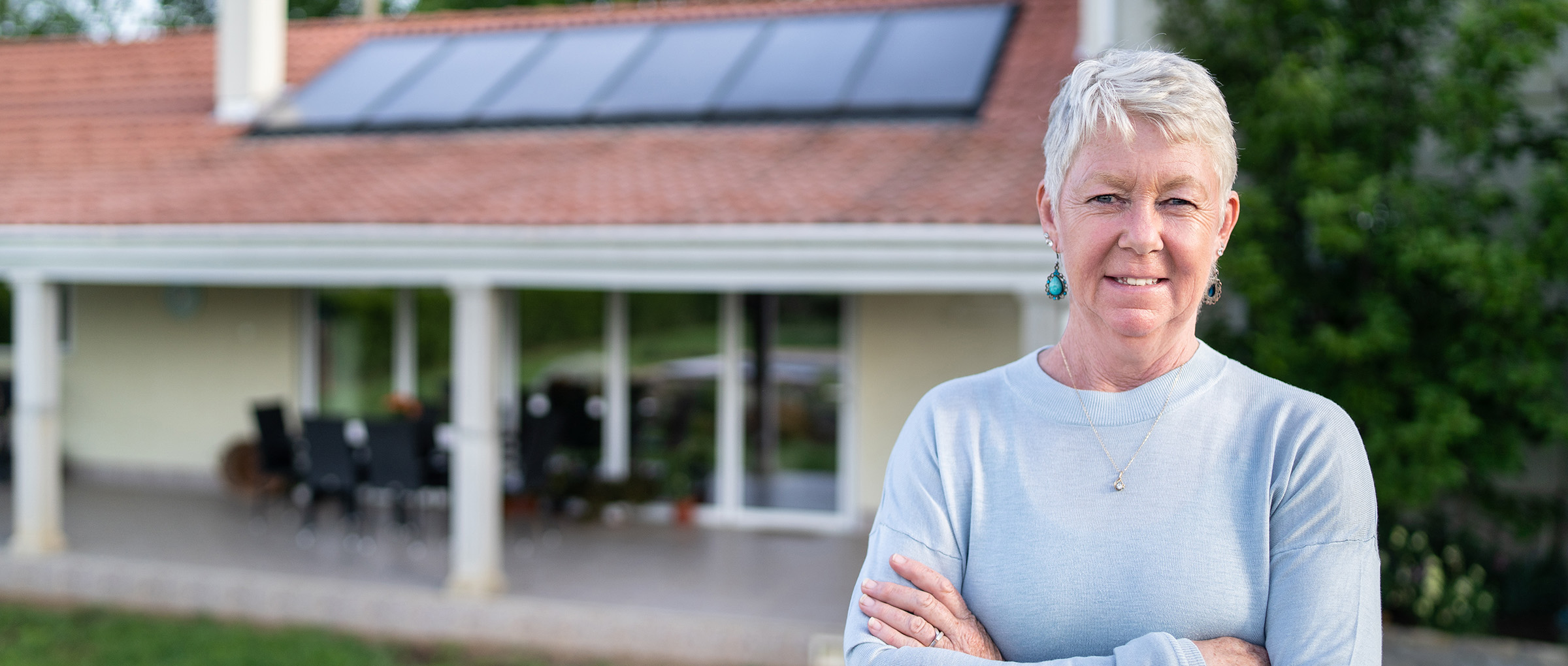 Simpliphi 6.6 installed on blue house