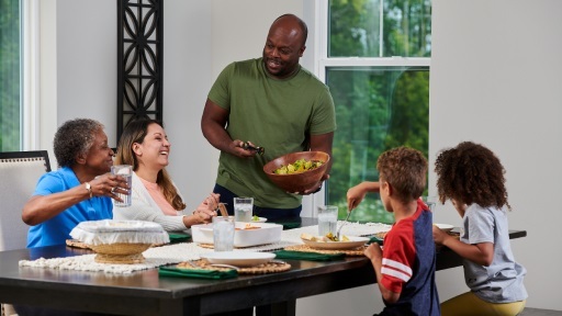 EnergySolutions_Products_Standby_FamilyAtTable