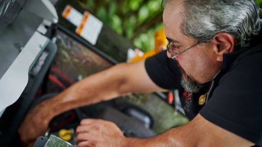 EnergySolutions_Products_Standby_SeasonalGeneratorMaintenance