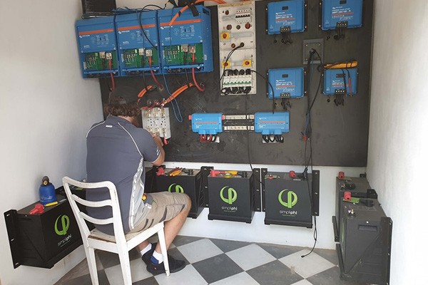 Battery storage system setup