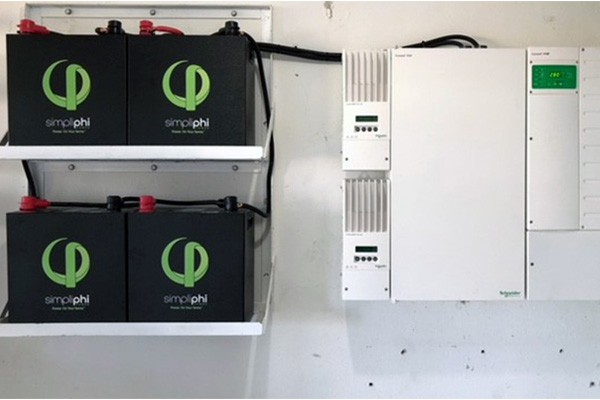 PHI batteries and Schneider Conext inverter